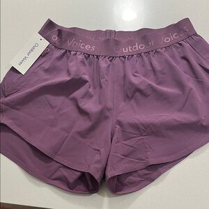 New with tags Outdoor Voices Women's Purple Shorts sz small